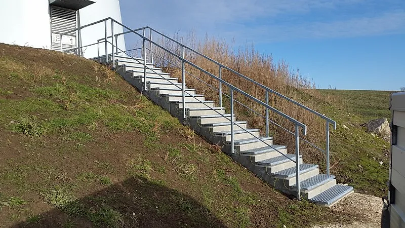 Metalltreppe, Foto von der Energy-Fields GmbH